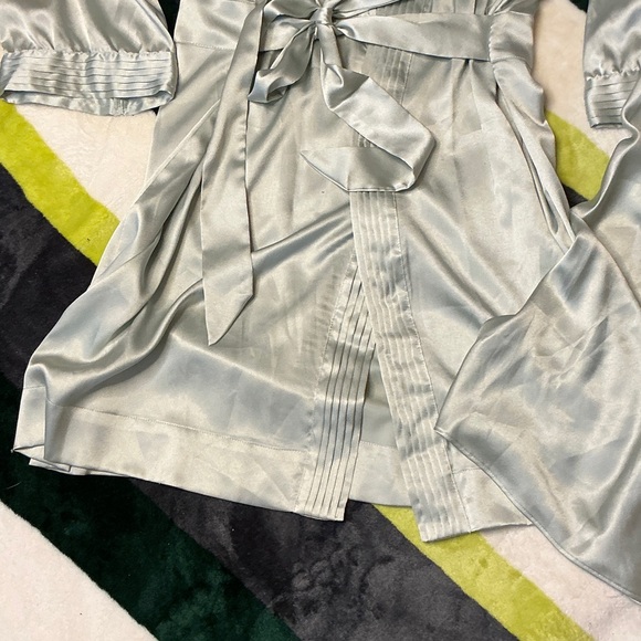 Victoria's Secret Silver Satin Robe and Nightgown Set - Picture 6 of 13